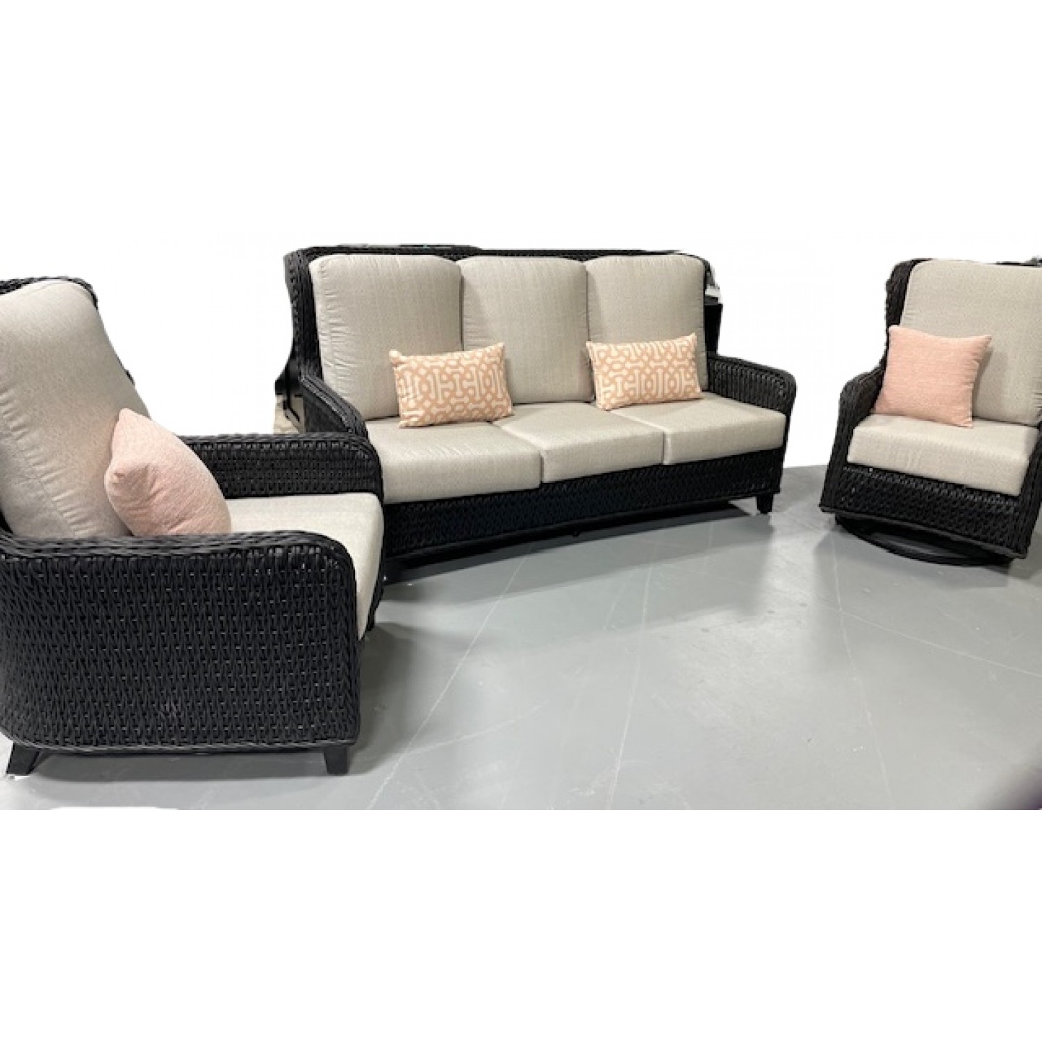 Hudson Outdoor Sofa Set